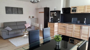  AU PETIT BONHEUR CHARMANT GITE COLMAR  Орбург-Вир